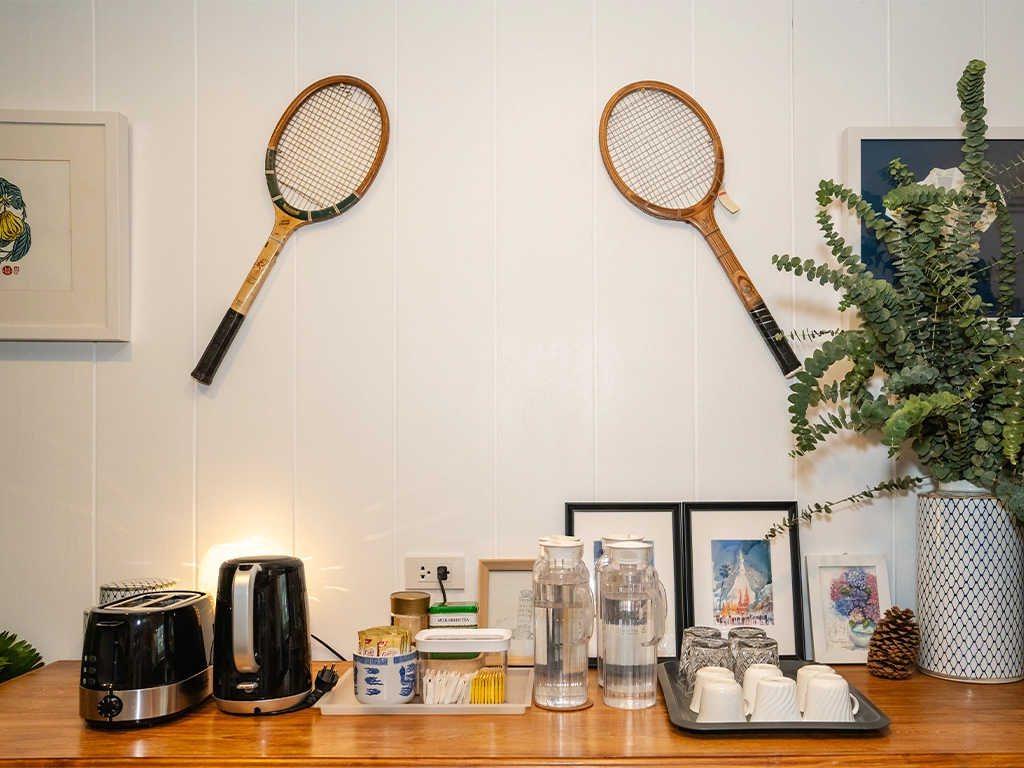 Monkey Desk
